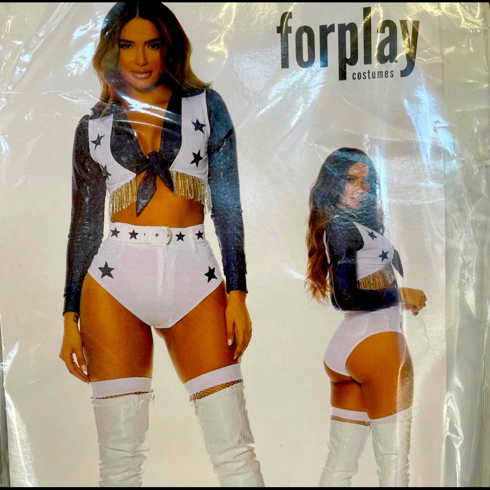 ISO DALLAS COWBOY CHEERLEADER COSTUME